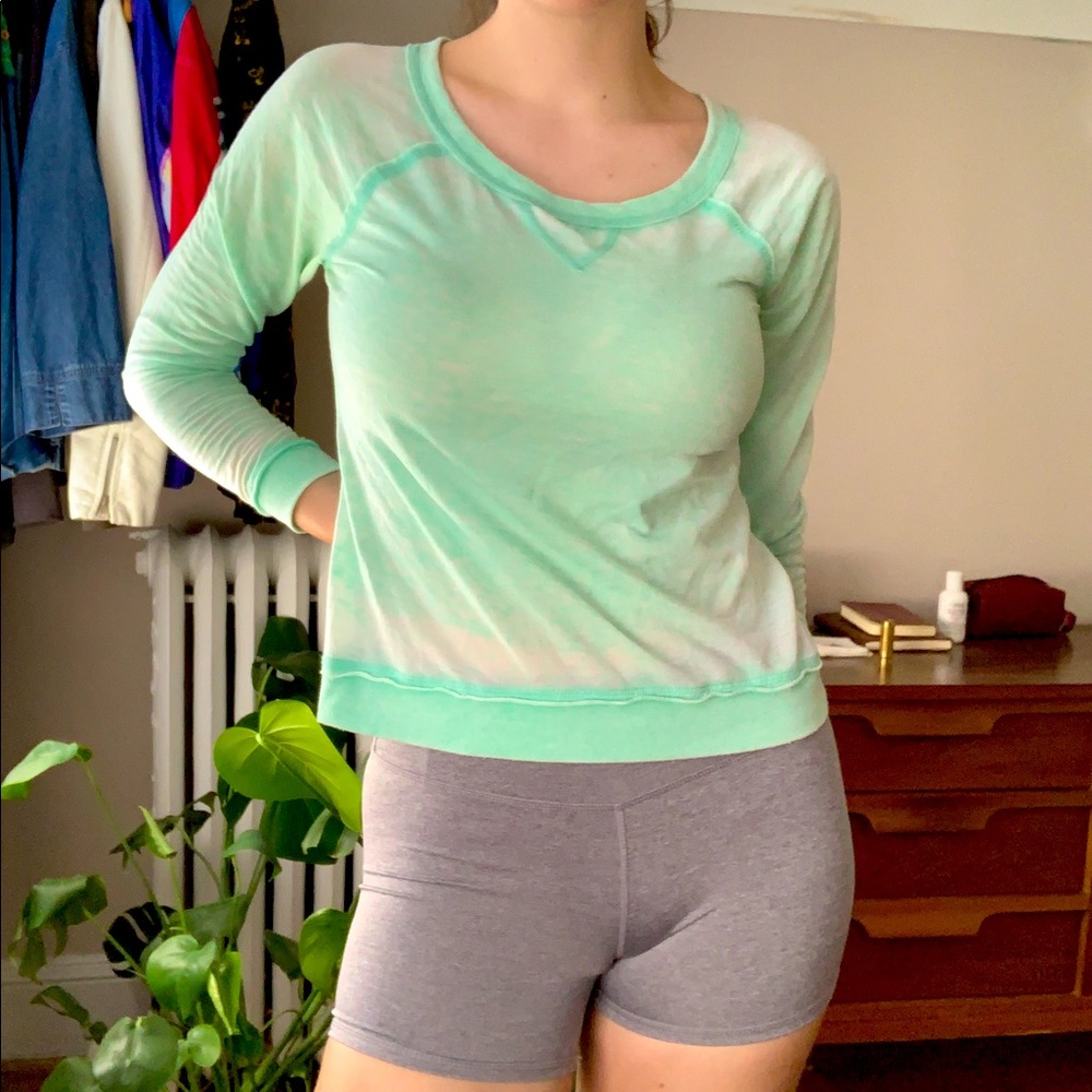 Airy Sea Foam Sweatshirt